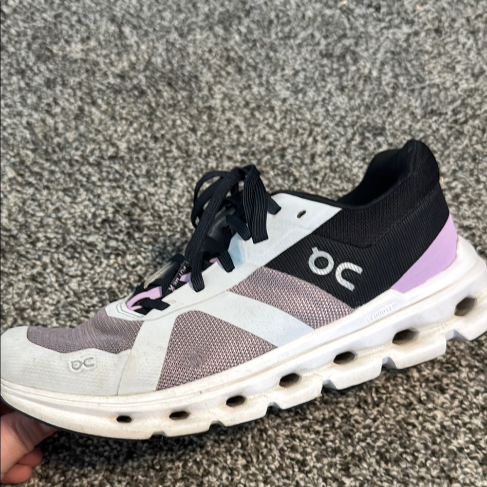 On Running Women's Running Shoes - cloud runner Black and Purple